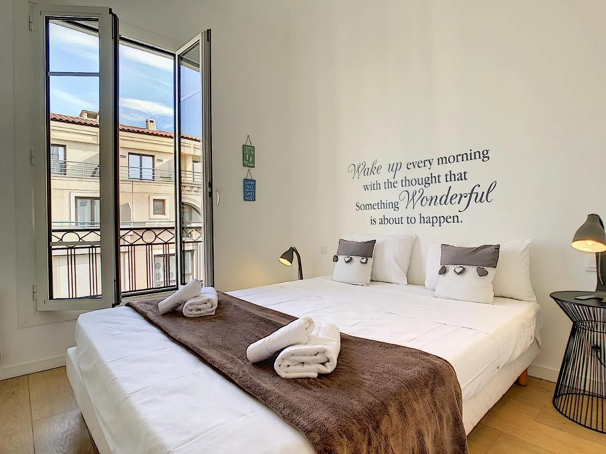 Nestor&Jeeves - Sweetheart - Hyper Center - Close Sea And Old Town Nice 0*,  France